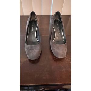 STUART WEITMANS GRAY SUEDE ROUND TOE BLOCK HEEL WOMENS SIZE 5.5